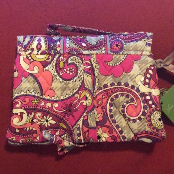 New Vera Bradley Paisley Meets Plaid Essentials Cosmetic Case - Picture 2 of 6